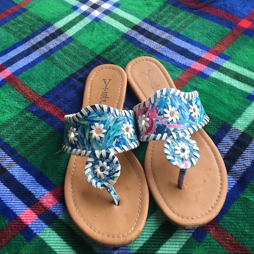 Sandals - Picture 2 of 4